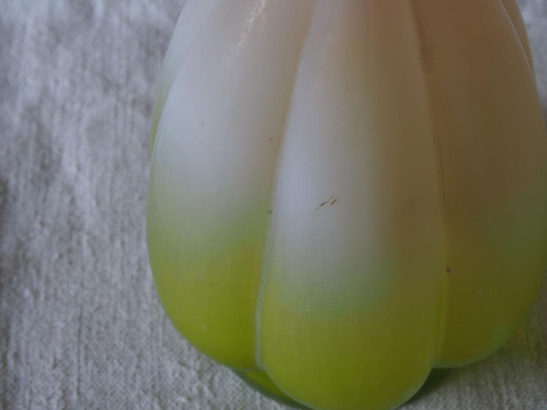 緑とピンクのグラデーション 磨りガラス ランプシェード電笠 高17cm/K407