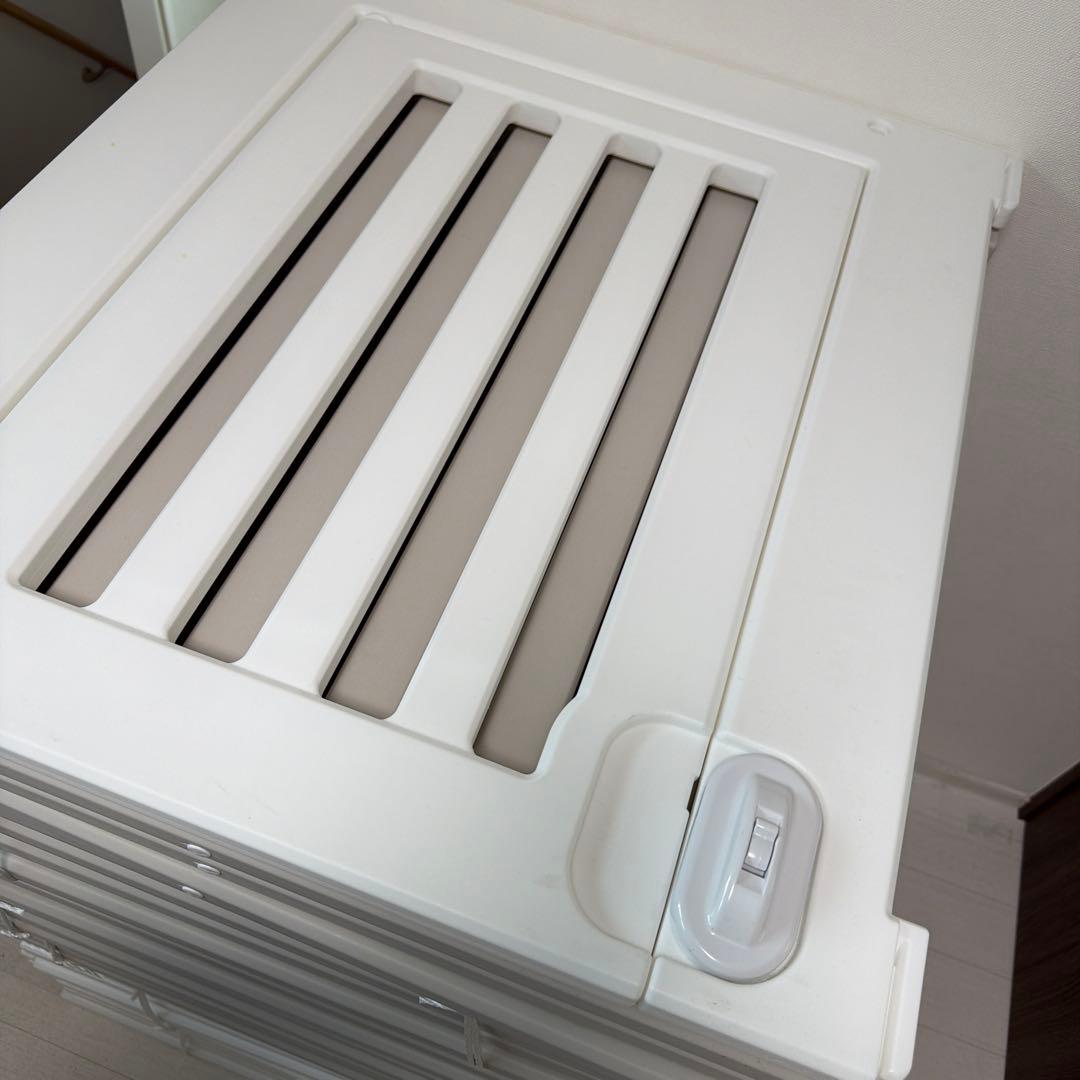 ペットサークル 開閉式ゲート付　ホワイト　DoriDor26日に粗大ゴミ出します