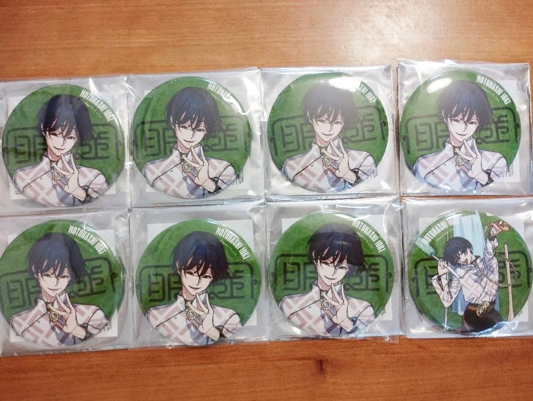 カリスマ 本橋依央利 初期 缶バッジ