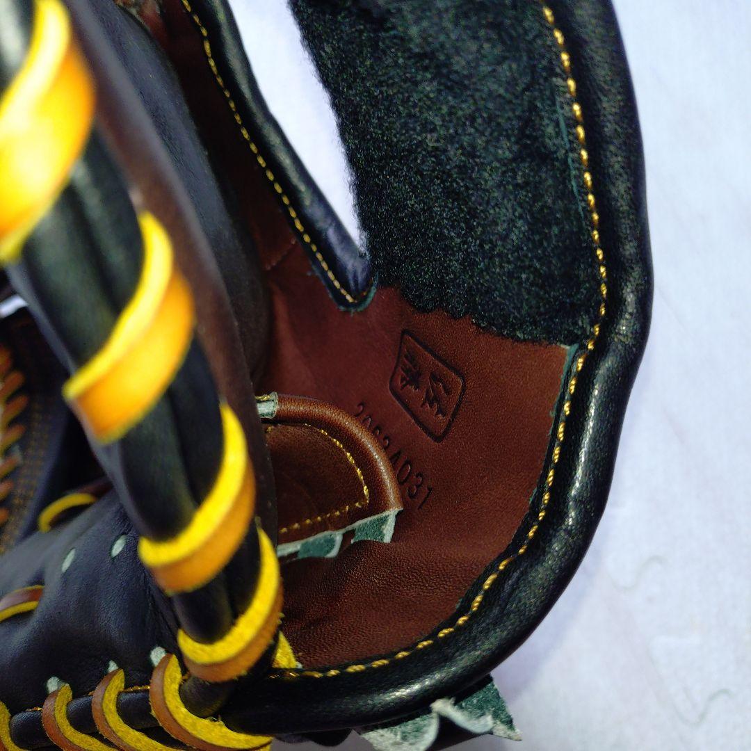 ZETTプロステイタス硬式内野手用