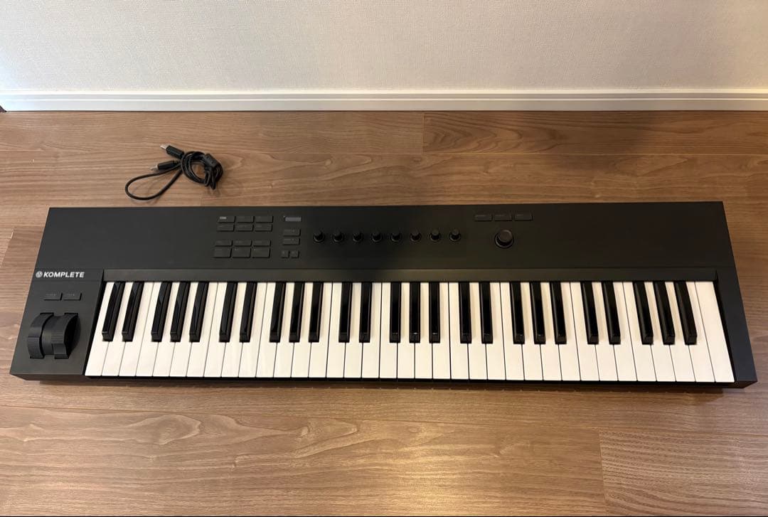 Native Instruments コンプリートコントロール61