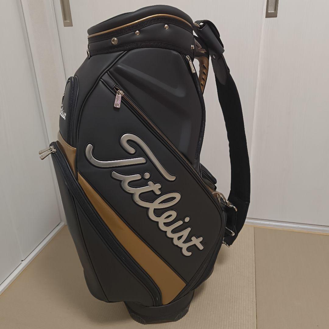 【送料込み】極美品　数量限定タイトリスト　キャディバッグ　廃盤希少品