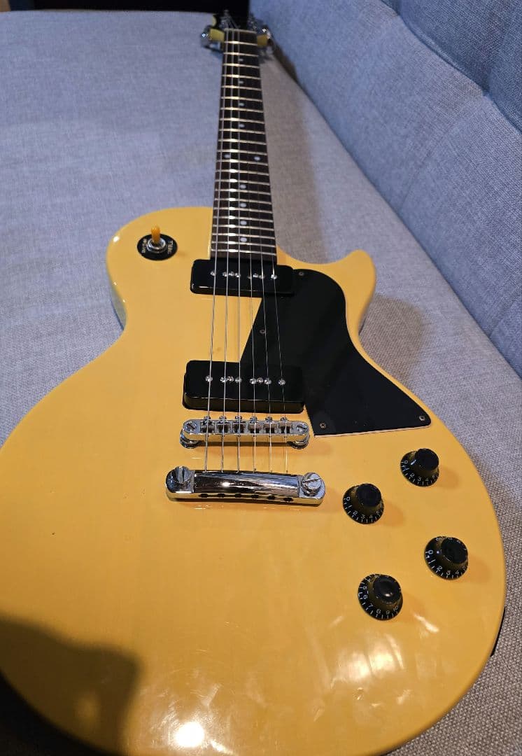 Epiphone custom shop レスポールスペシャル イエロー
