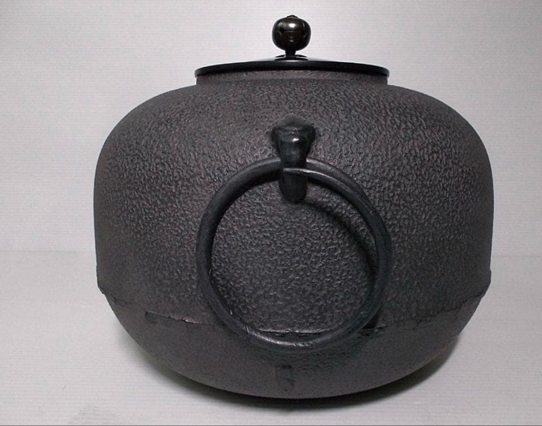 茶道具　鉄釜