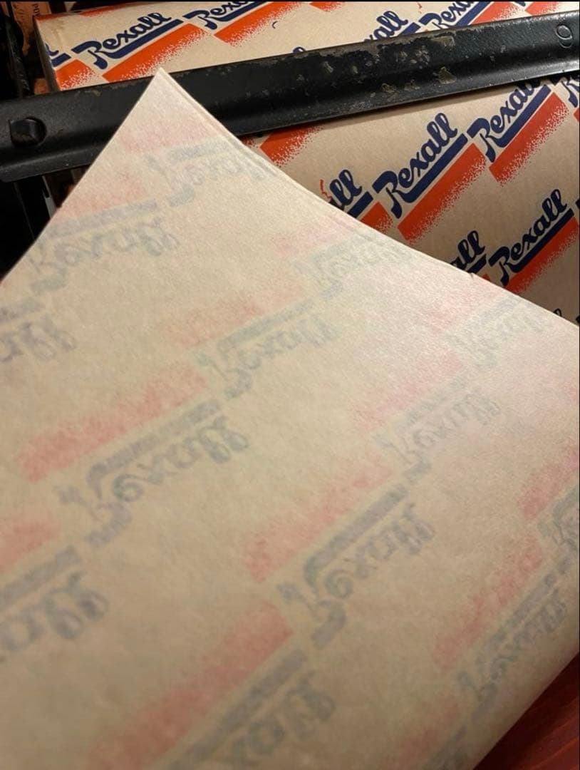 海外　ファーマシー　ラッピングペーパー　包み紙 約1m50 専用