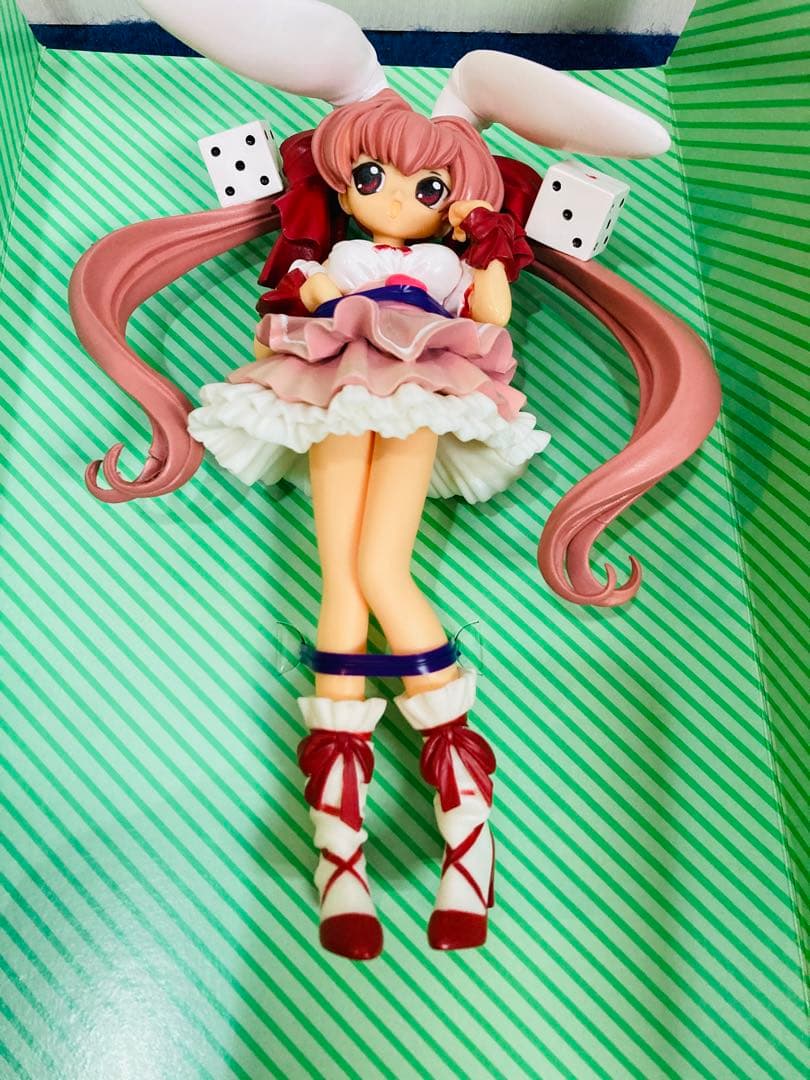 【新品・未使用】 デ・ジ・キャラット ラ・ビ・アン・ローズ　フィギュア　レトロ