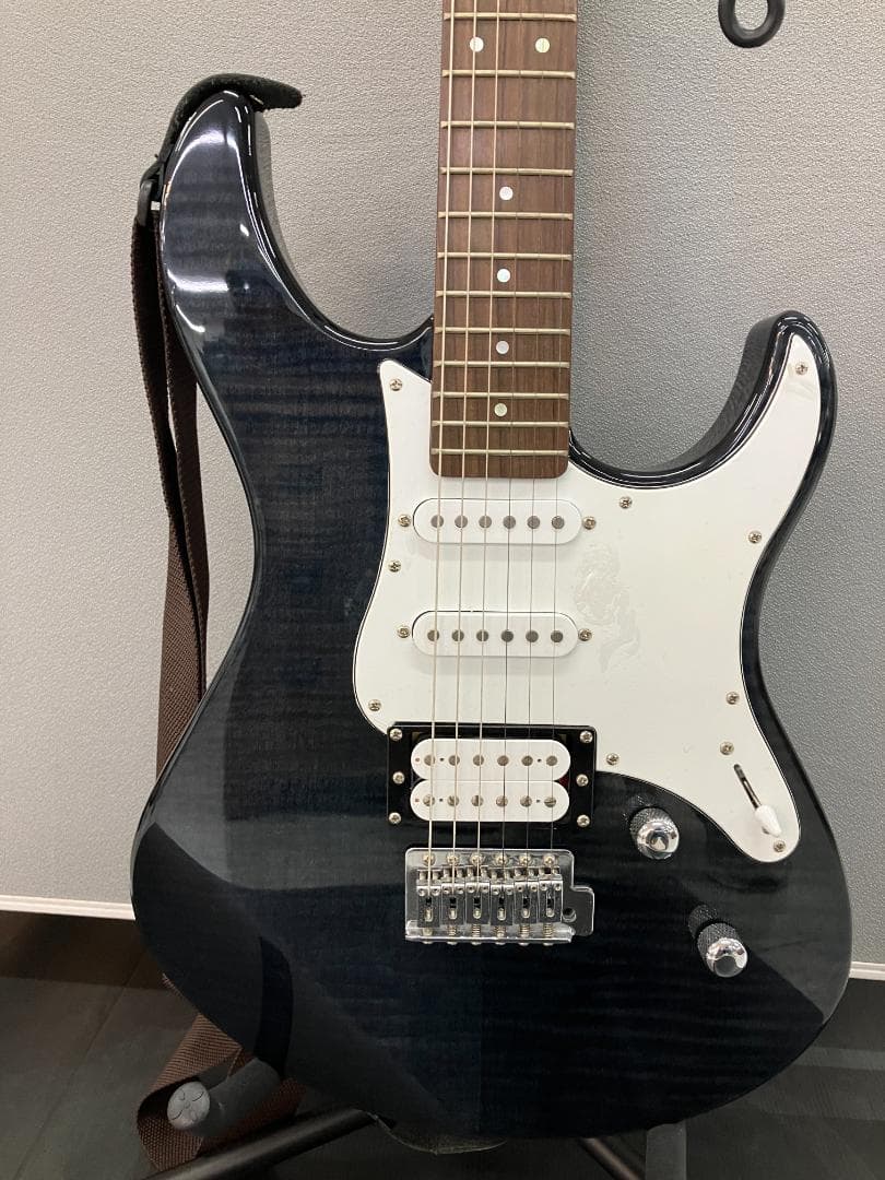 YAMAHA エレキギター PAC212VFM