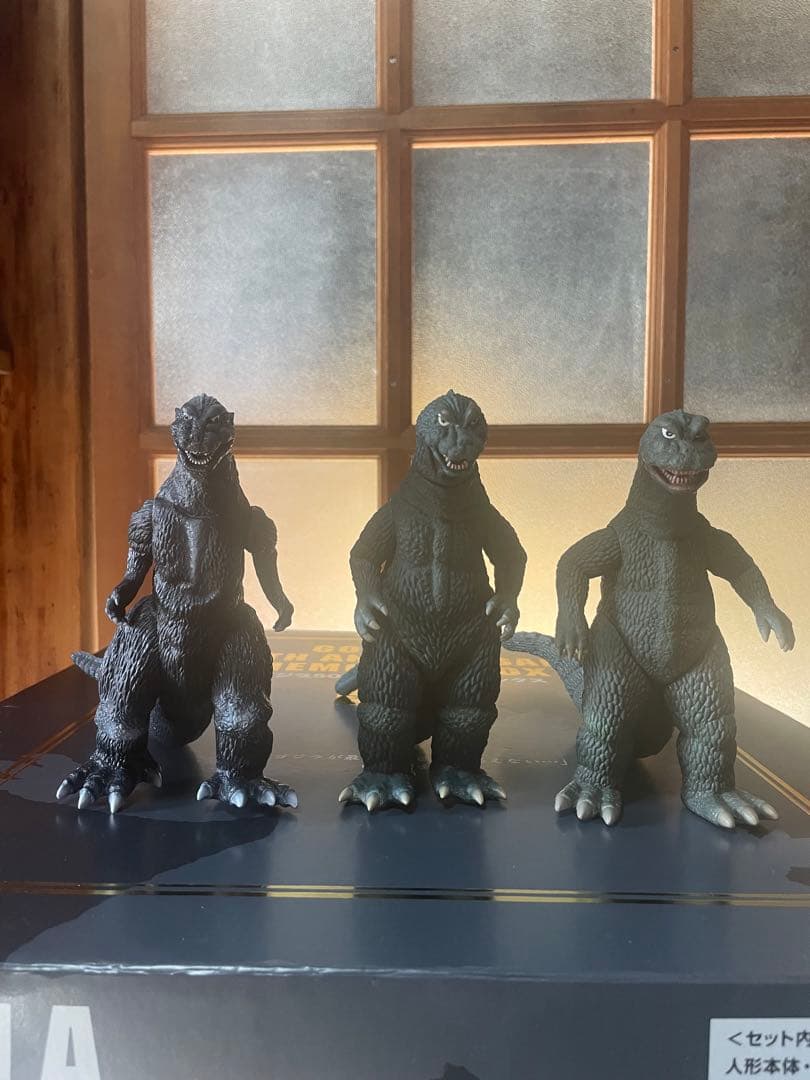 ⭐︎ゴジラ50周年メモリアルボックス⭐︎