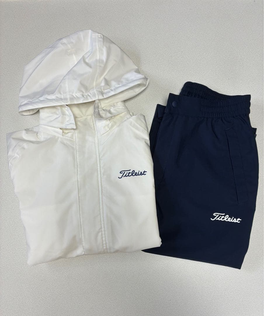 2/14❤︎限定 Titleist ゴルフレインウェア 上下セット スカート無し