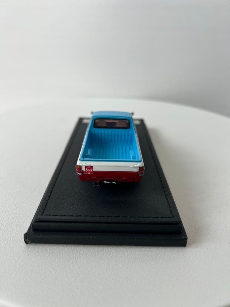 1/43イグニッションモデル サニートラック ロング ナショナルカラー