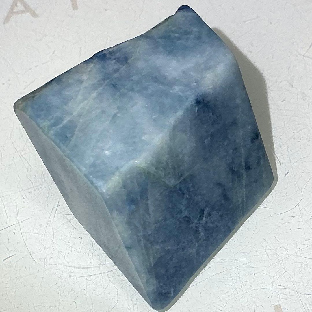 【専用】コン沢翡翠　原石　46.8g（137）