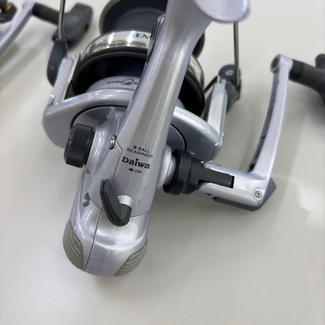 ダイワEMBLEM-X5000Tスピニング PAWERCAST-S30T3セット