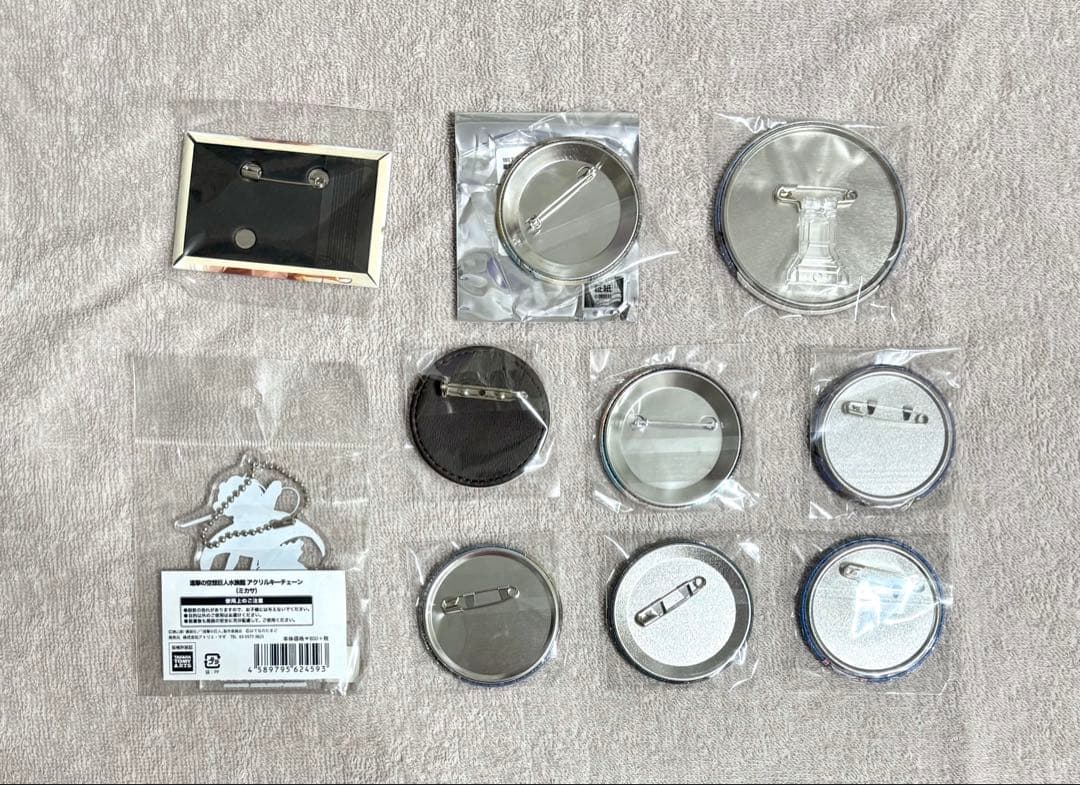 進撃の巨人　ミカサ　缶バッジ　まとめ売り