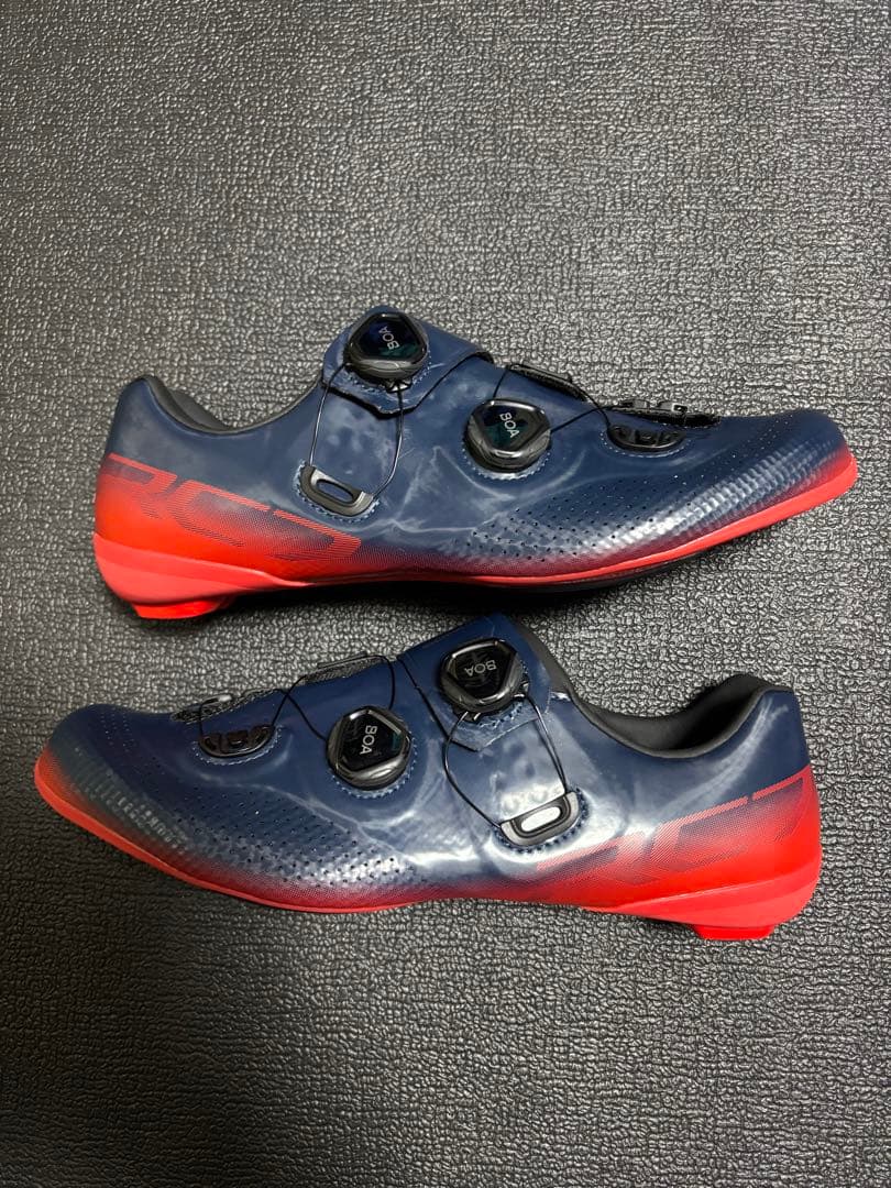 シマノ　RC7（SH-RC702）ブラック SPD-SL ロードシューズ