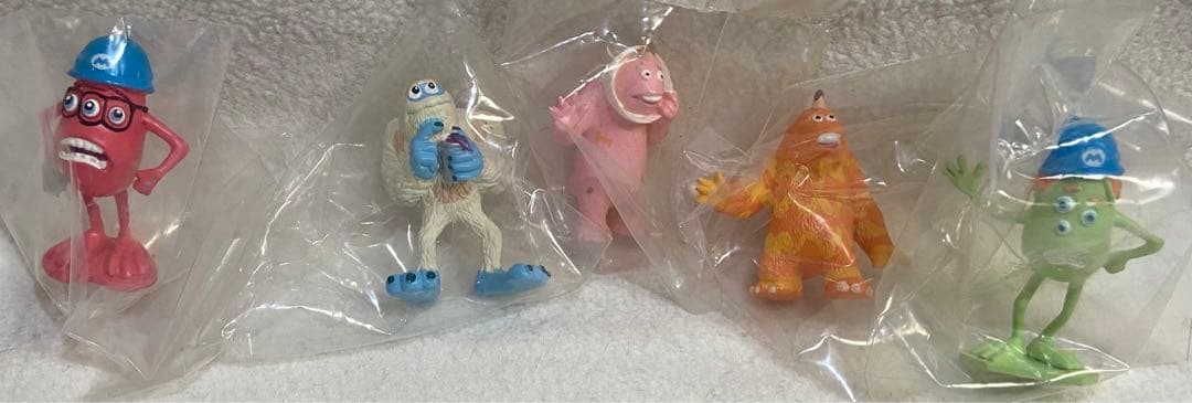 [入手困難フルコンプ ]TOMY モンスターズインク ちいサイズ　全36種