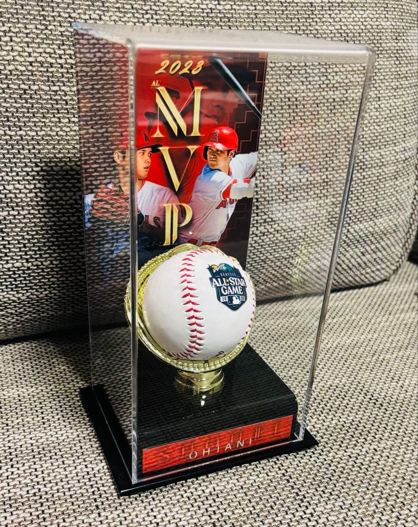 大谷翔平　MVP記念ボールスタンド&2023オールスター公式球
