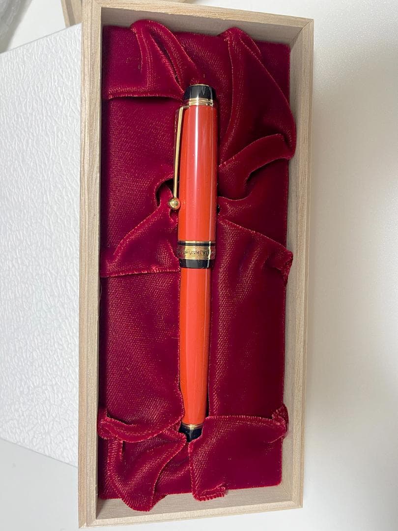 【新品希少】PILOTカスタム845朱漆太字18K万年筆
