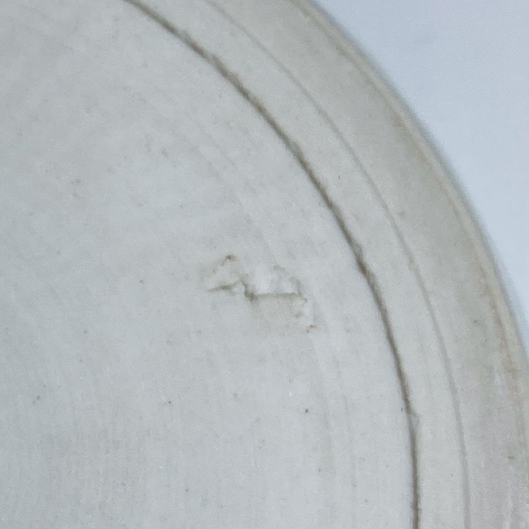 川瀬満之　白磁鶴文蓋物　共箱　直径約12cm 東N7-0910③