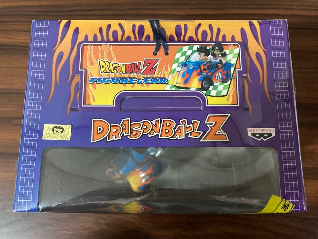 ドラゴンボール　フィギュア&カー　全2種　FIGURE&CAR 孫悟空　孫悟飯