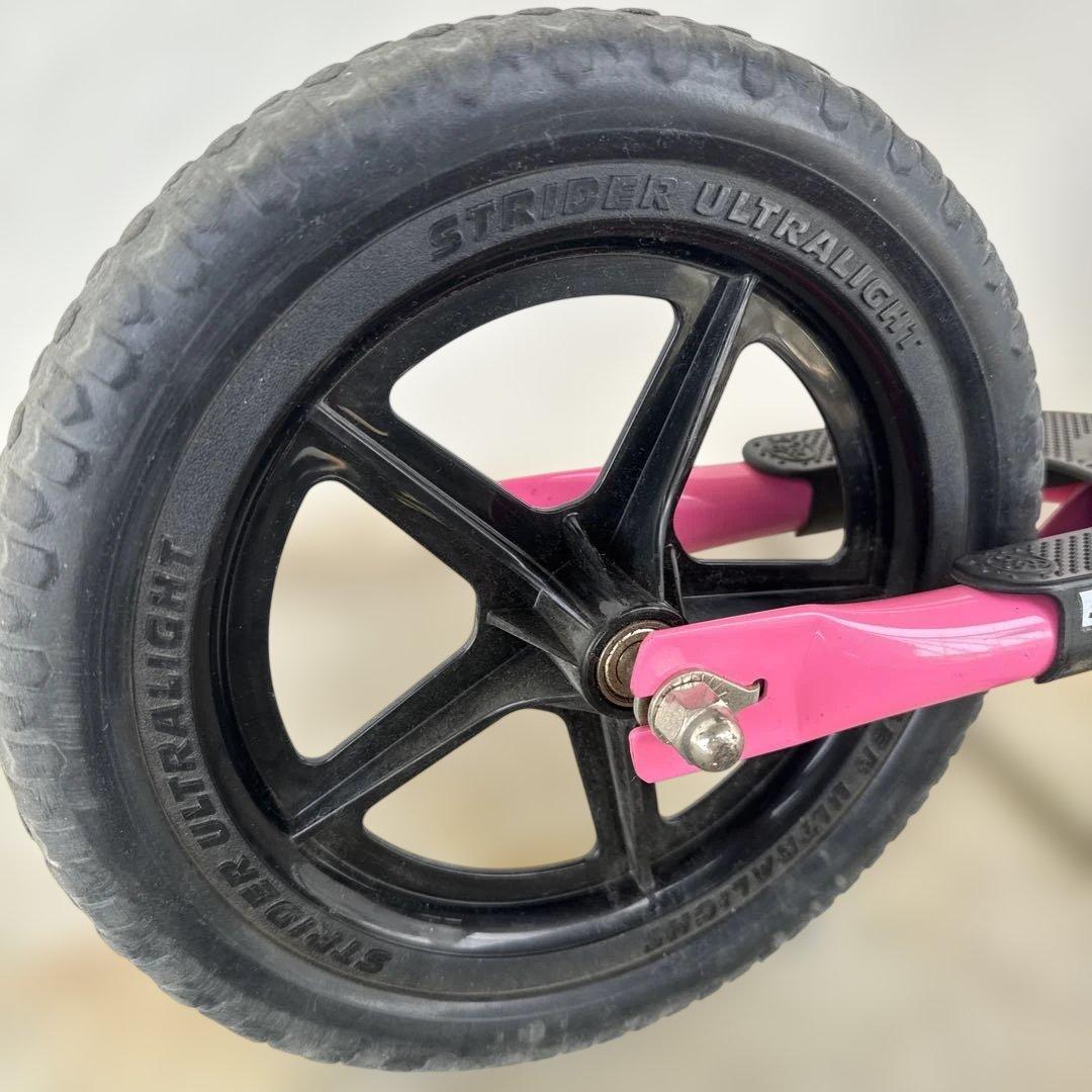 STRIDER ストライダー　スポーツモデル　12インチ　ピンク