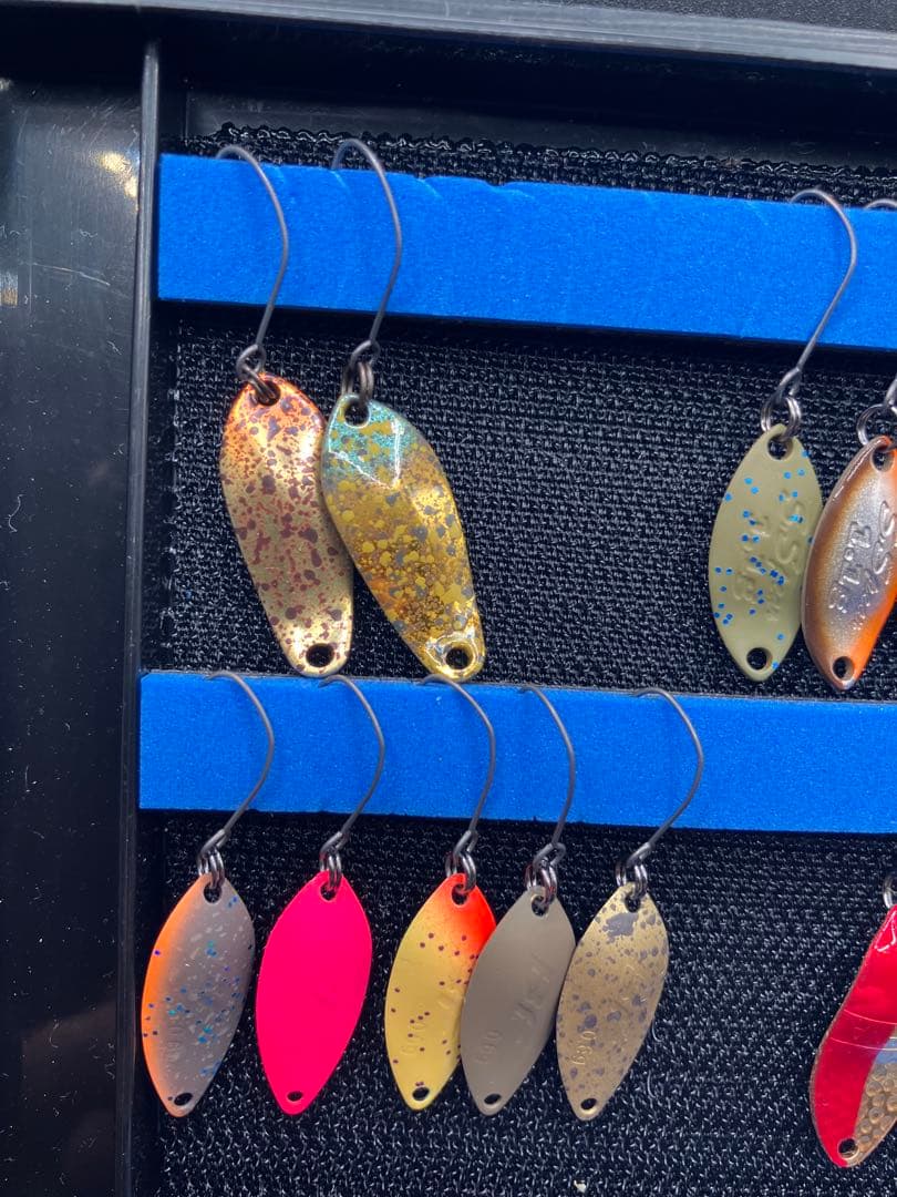 hh289 エリアトラウト　スプーン40枚セット　ケース付き