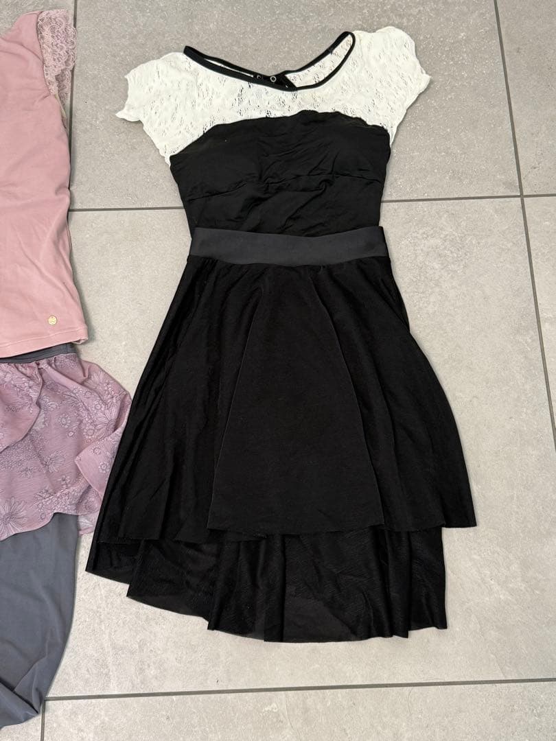 【美品】チャコット大人用レオタードなど４枚セットMサイズ