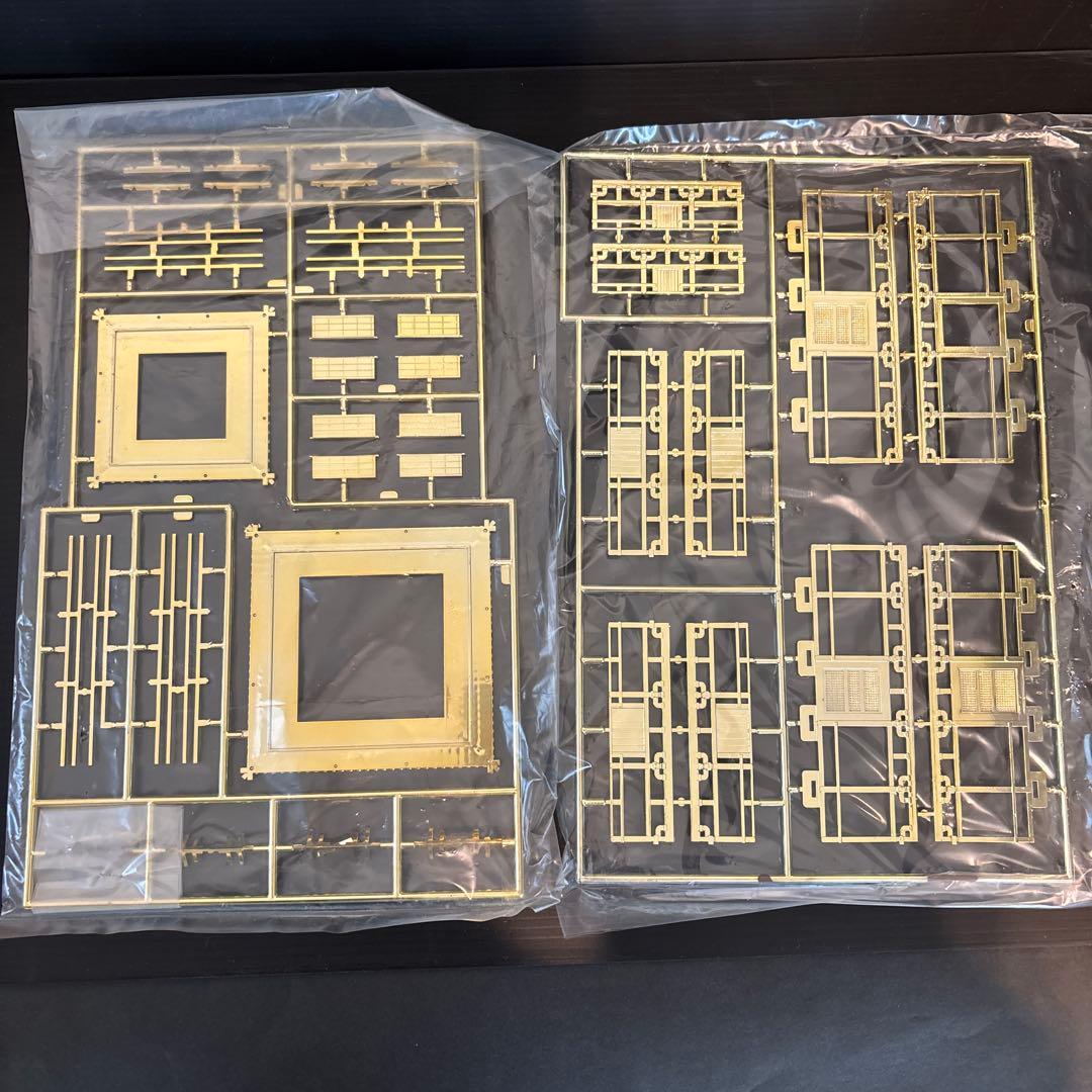 フジミ　国宝　薬師寺 東塔　ゴールド プラモデ　1/100 寺院　建築物