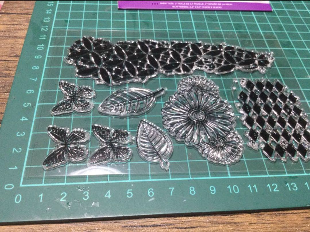 クラフターコンパニオン大/小文字C&9thBundledUpスタンプ&ダイセット