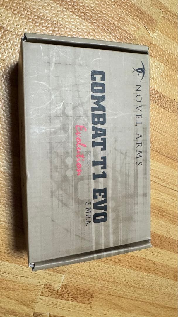 ノーベルアームズ　COMBAT T1 EVO ドットサイトです