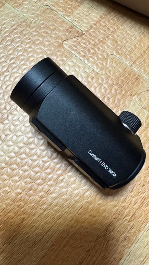 ノーベルアームズ　COMBAT T1 EVO ドットサイトです