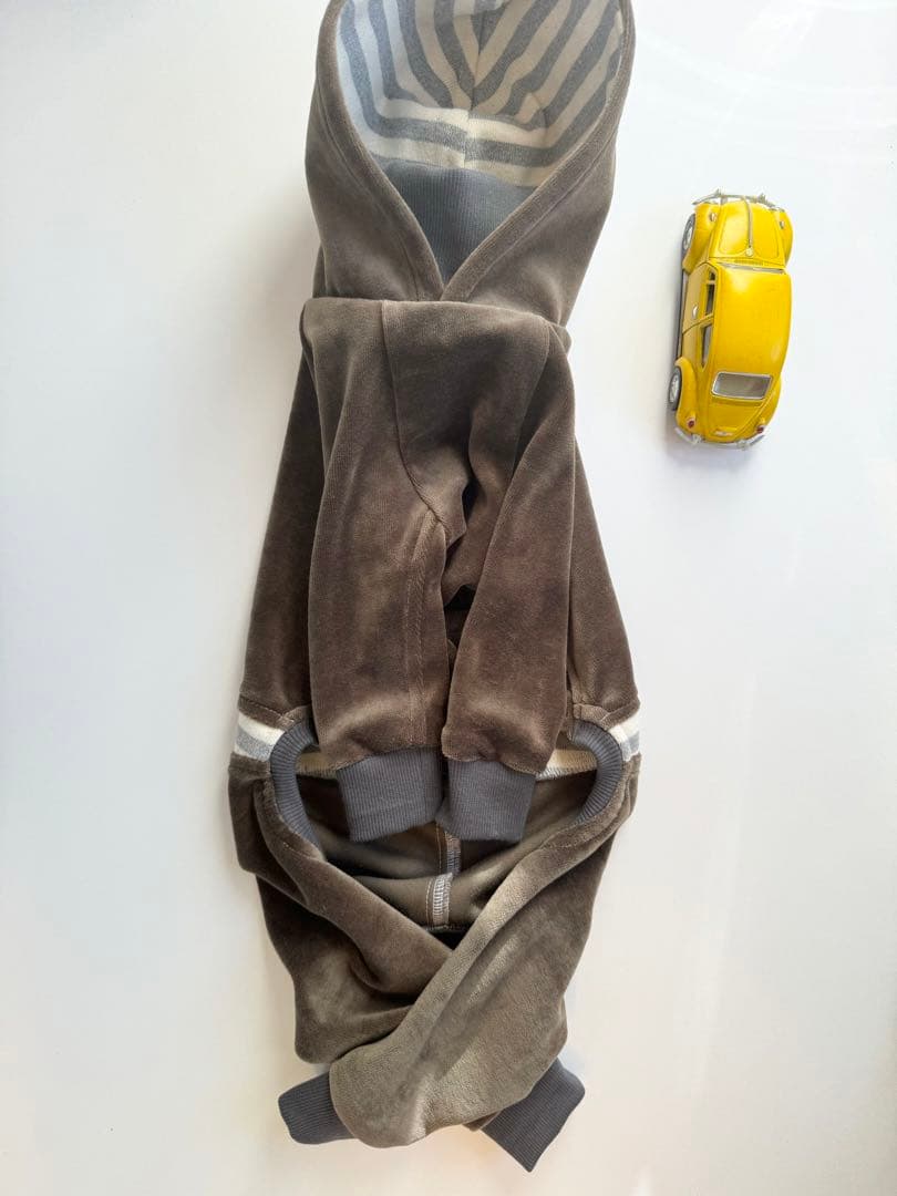 ベロアのロンパース③ イタグレ服　犬服　ハンドメイド