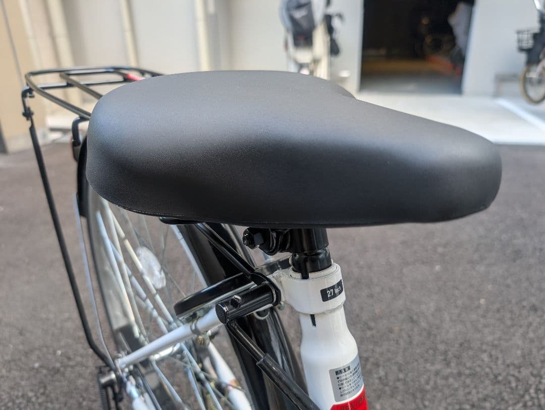 新品未使用品　Fit'z シティサイクル ホワイト　自転車　ダイワサイクル