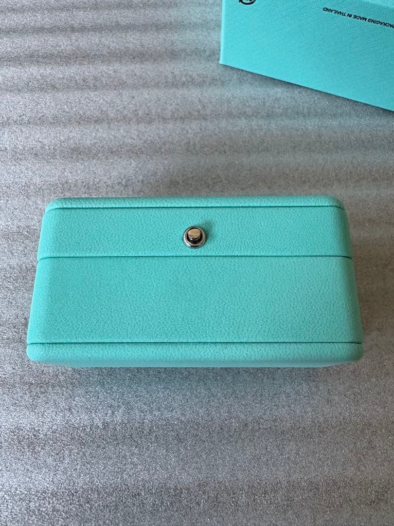 現行品　新品未使用ティファニーピアス　空箱　ケース　ミニサイズ