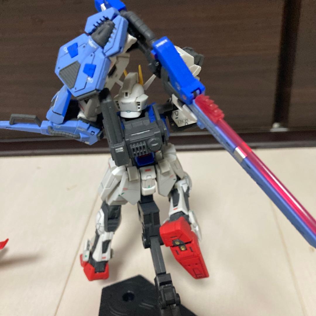 ガンプラ完成品RGソードストライクガンダム+スカイグラスパー