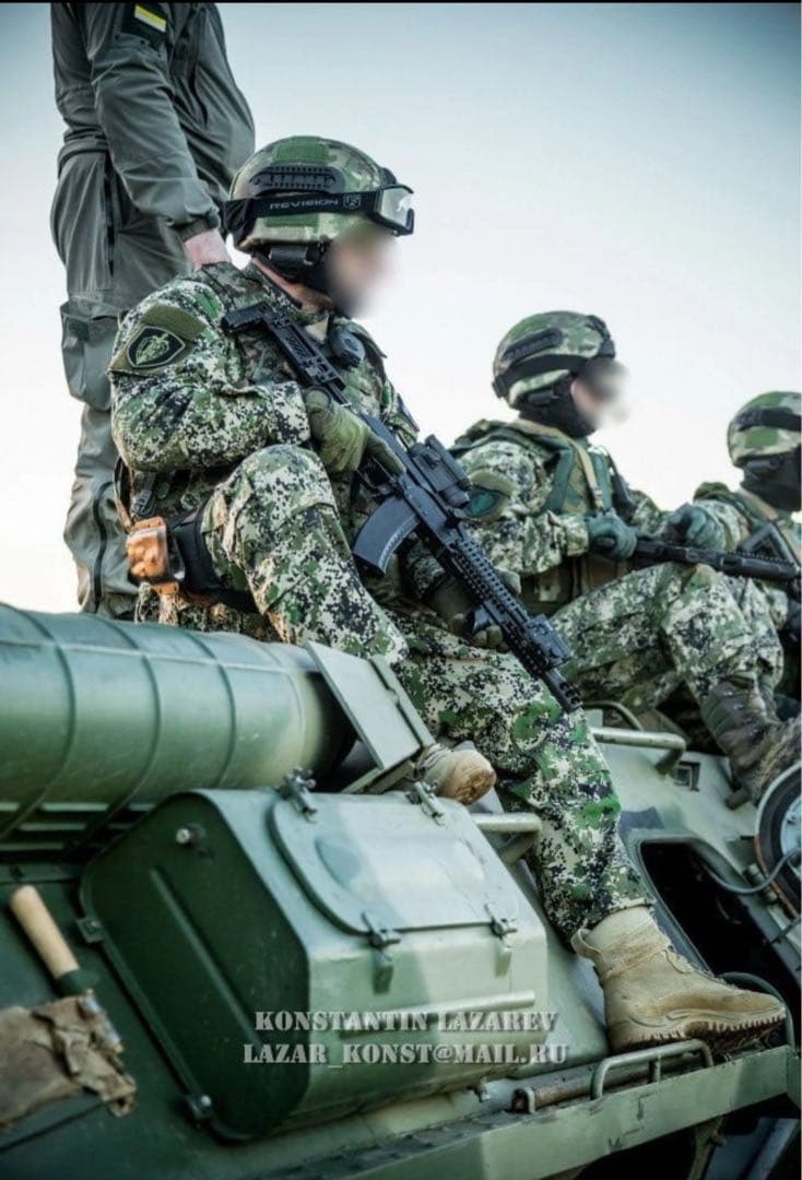 Optima ACU spectre SKWO FSB ロシア 実物腕章付き