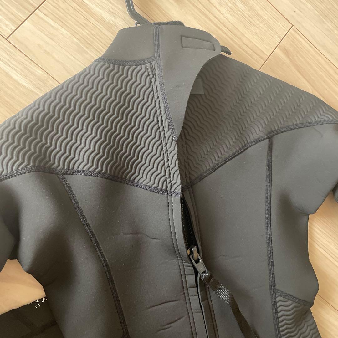 BILLABONG２ミリフルスーツ サイズ10 レディース