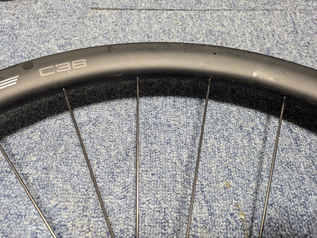 シマノ　DURA-ACE WH-R9270-C36-TL DISC 前輪のみ