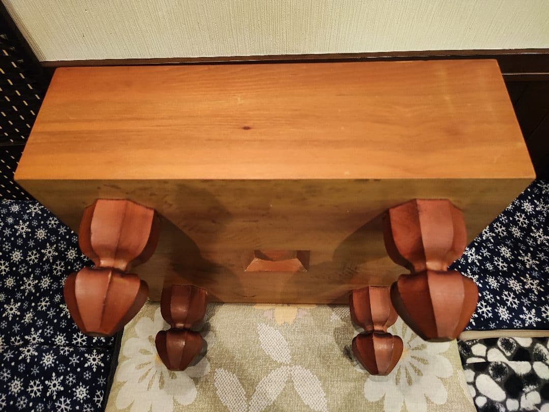 厚さ1cm蛤那智黒石36号 足つき囲碁盤50号セット