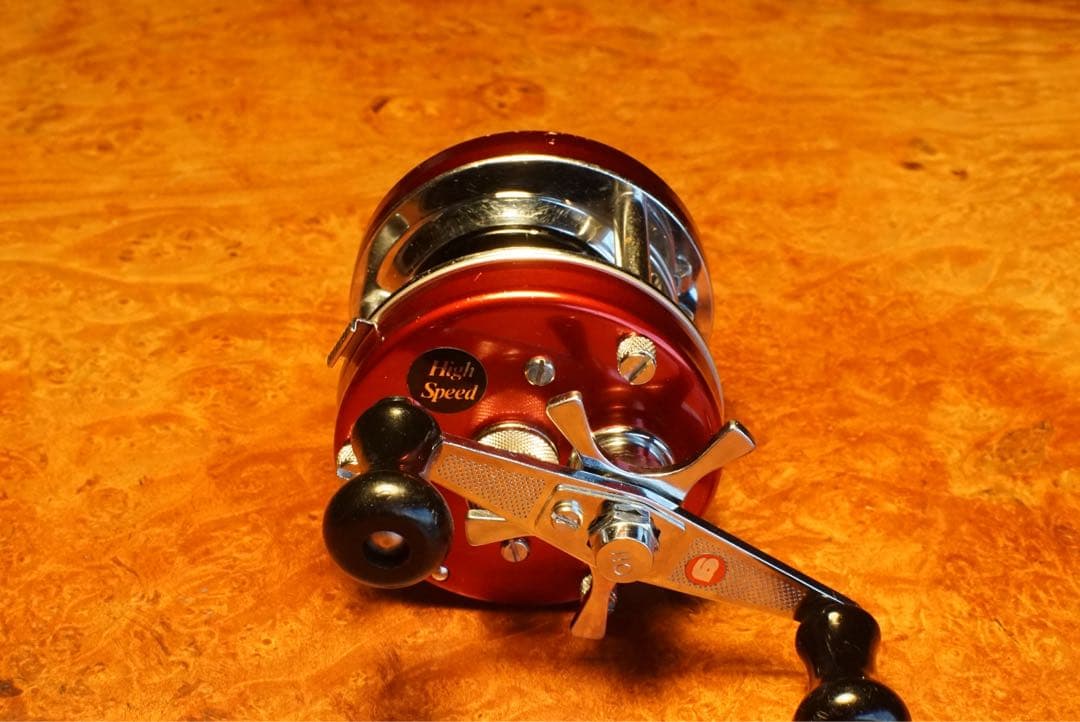 元箱付 ABU アンバサダー 4500 メンテ済 フレーム修正済 チェリーレッド