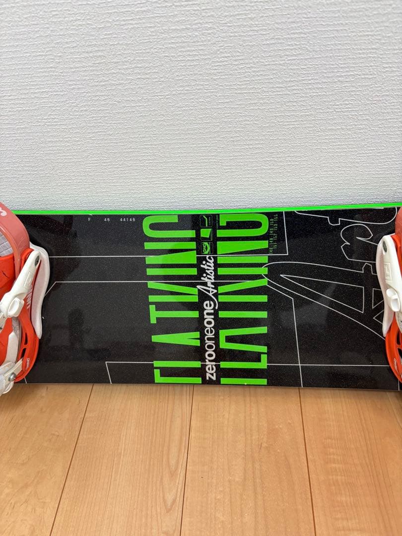 スノーボード 011Artistic FLAT KING 152cm