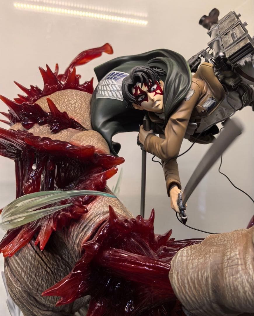 進撃の巨人 ③ リヴァイ·アッカーマン ガレージキット ガレキ スタチュー