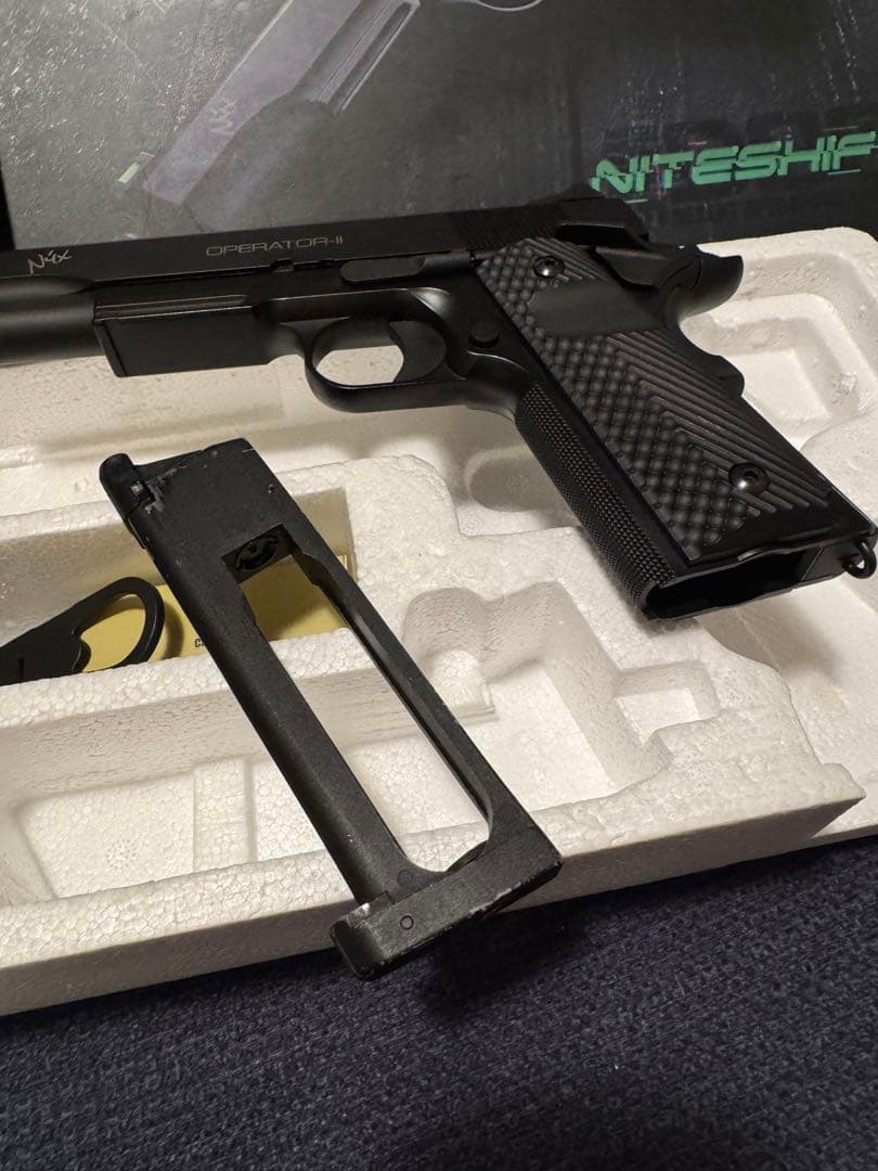 トイガン carbon8 NITESHIFT