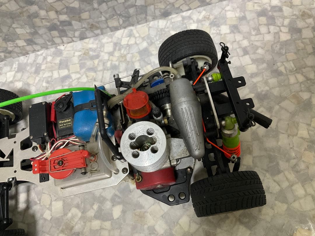 京商　エンジンRCカー　ラジコン （現状品　ジャンク品）