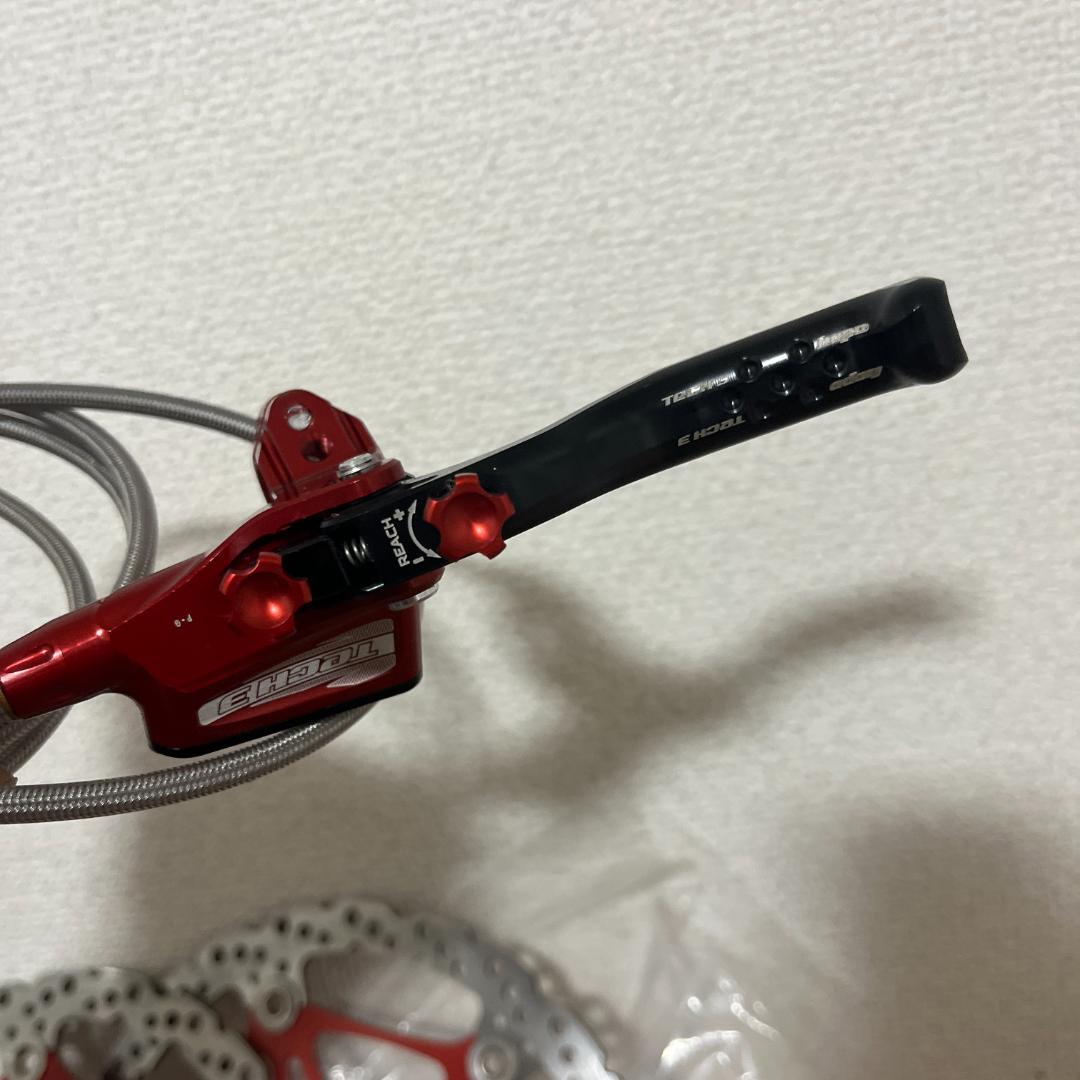 HOPE TECH3レバー、V4キャリパーセット