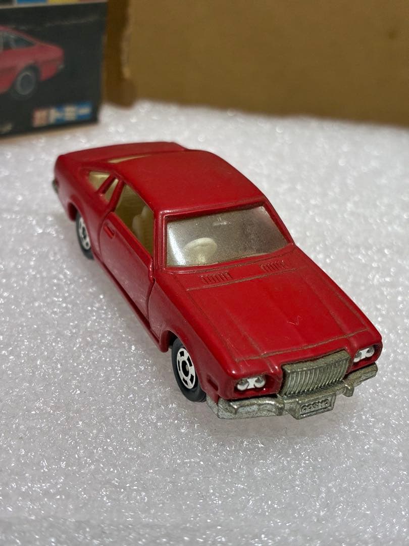 本日限定価格！トミカ　黒箱　ミニカー　4台セット