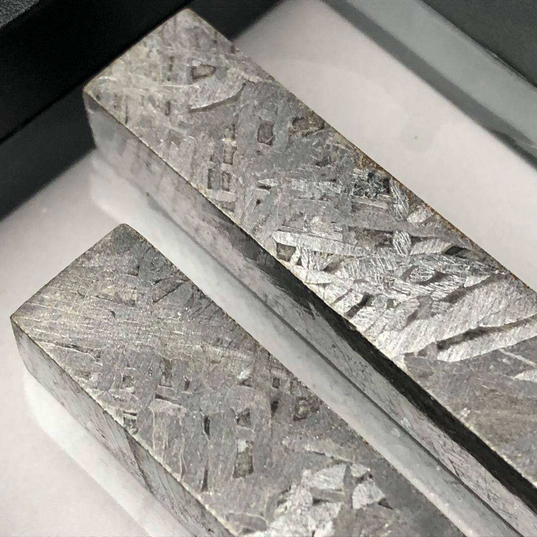 アルタイ隕石　 鉄隕石　メテオライト鉄隕石　原石 　重さ約45ｇ