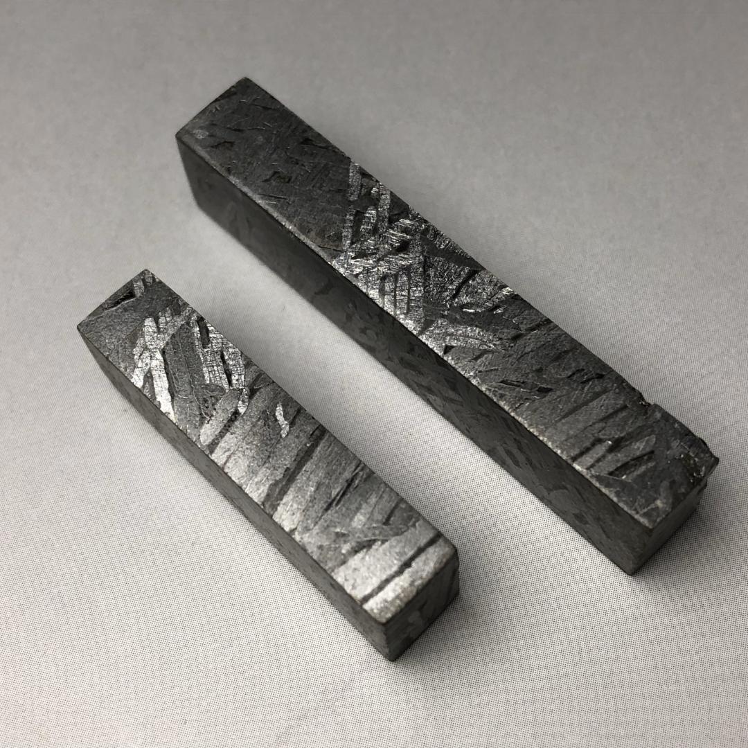 アルタイ隕石　 鉄隕石　メテオライト鉄隕石　原石 　重さ約45ｇ