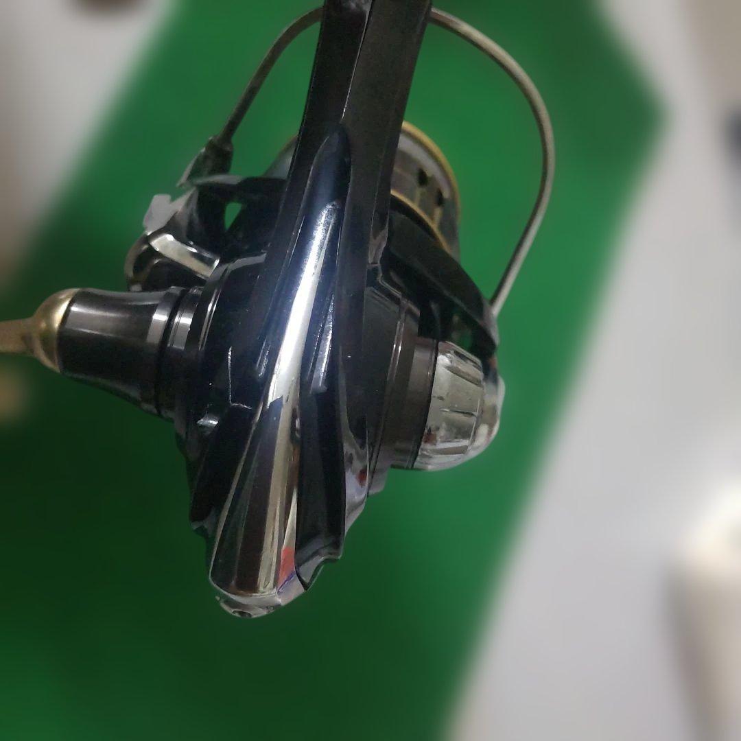 週末限定値下げ　バリスティック LT 2500SS-CXH スピニングリール