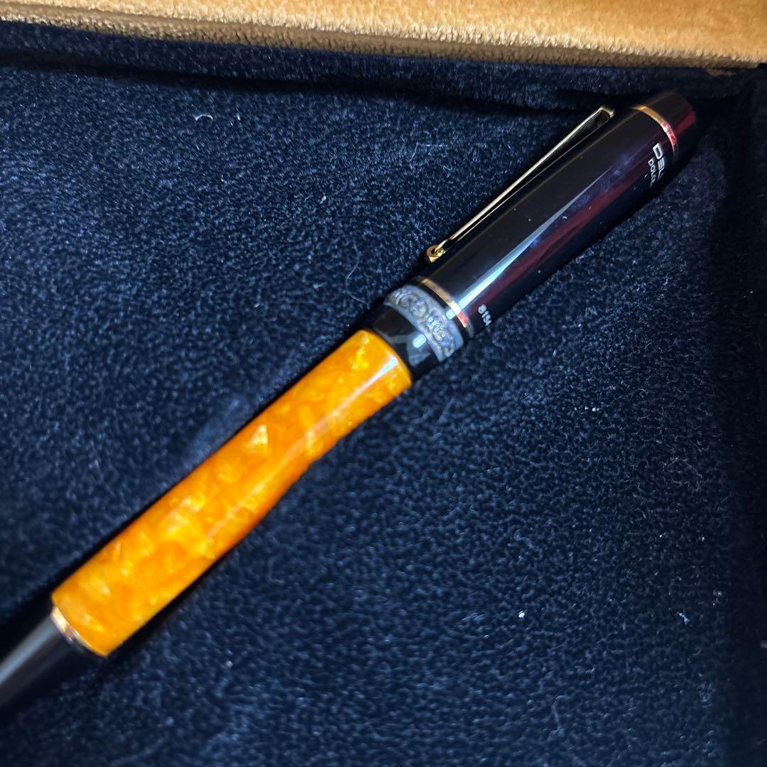 試し書きのみ DELTA Dolce Vita ボールペン