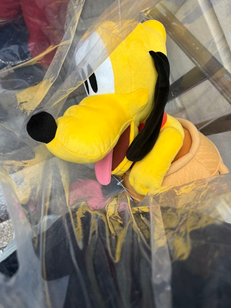 プルート ぬいぐるみ イエロー